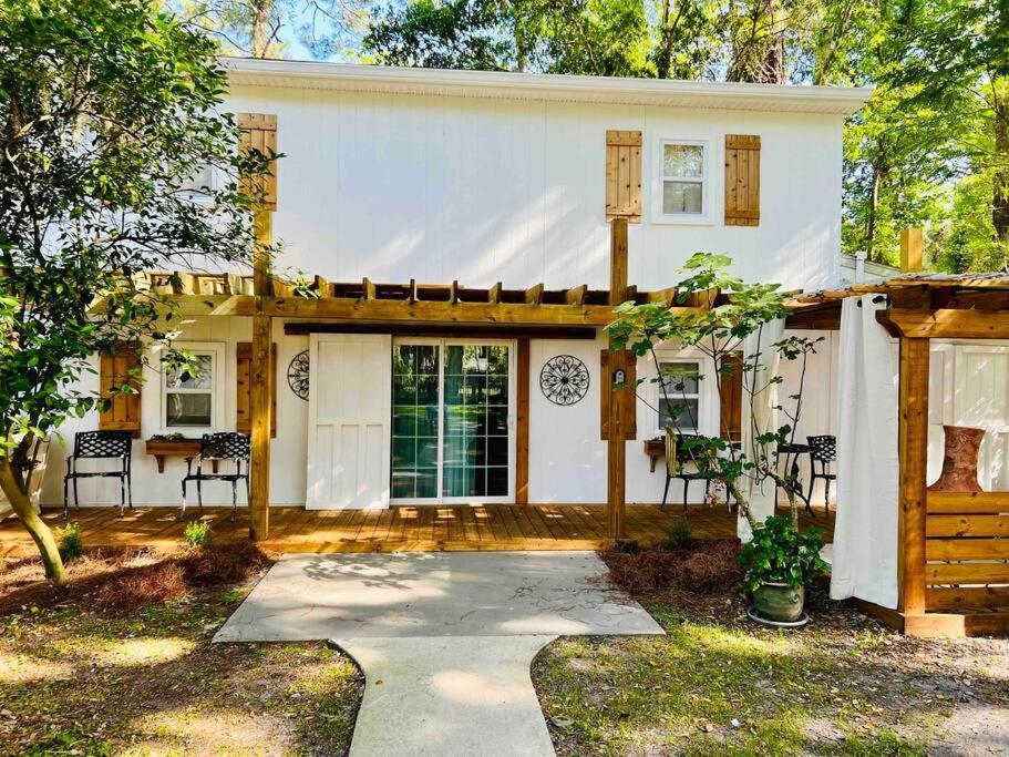 Beautiful Farmhouse In Fernandina Beach Exteriör bild